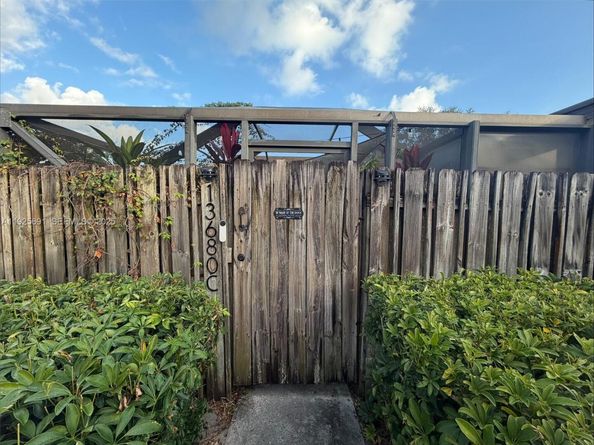 13680 Yarmouth Ct C, Wellington FL 33414