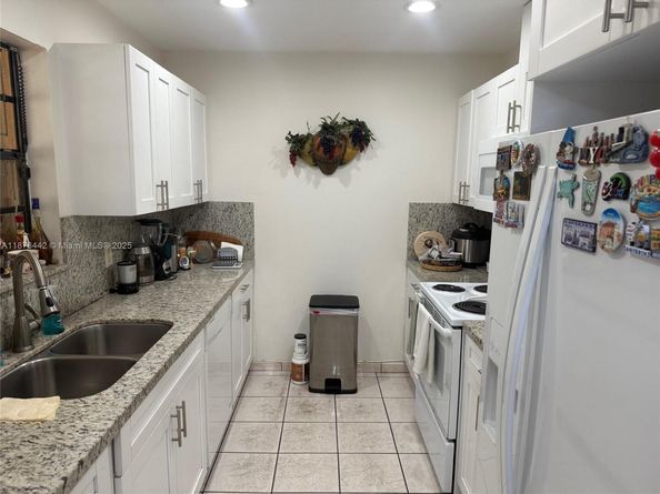 4929 SW 139th Ct, Miami FL 33175