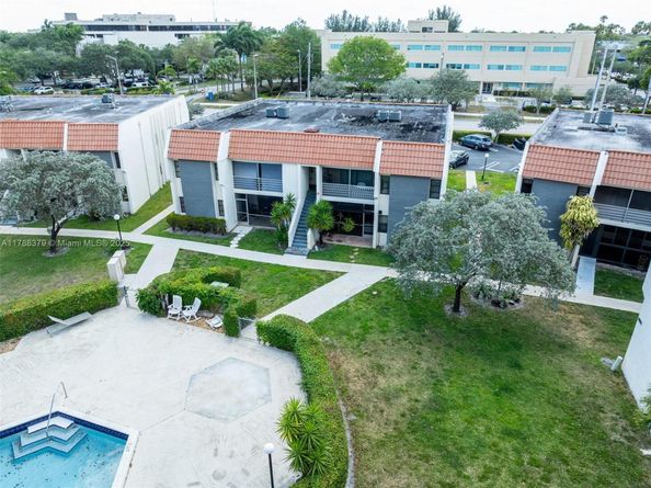 3133 Coral Hills Dr 9  (C1), Coral Springs FL 33065