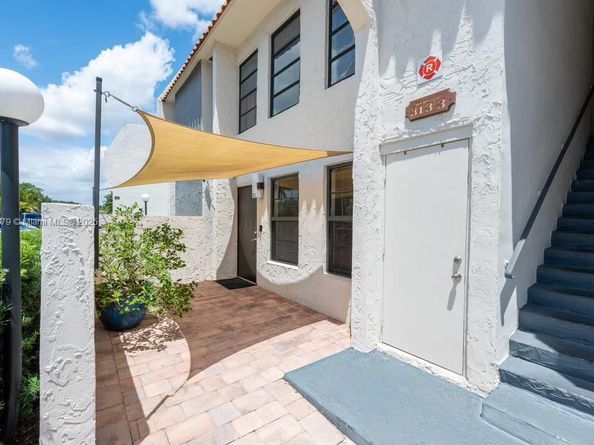 3133 Coral Hills Dr 9  (C1), Coral Springs FL 33065