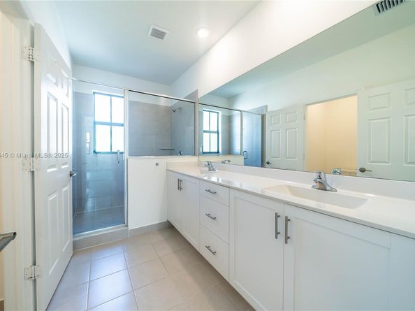 1928 SW 5th Blvd, Fort Lauderdale FL 33312