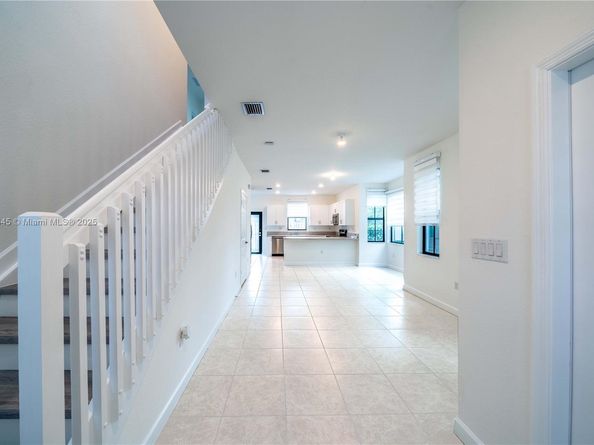 1928 SW 5th Blvd, Fort Lauderdale FL 33312