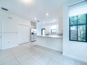 1928 SW 5th Blvd, Fort Lauderdale FL 33312