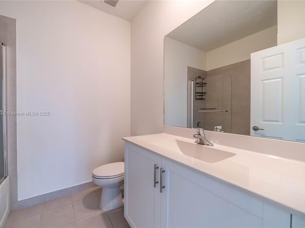 1928 SW 5th Blvd, Fort Lauderdale FL 33312