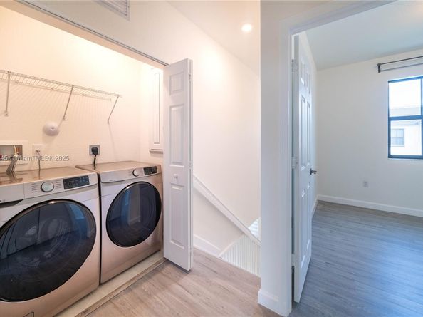 1928 SW 5th Blvd, Fort Lauderdale FL 33312