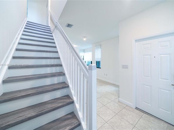 1928 SW 5th Blvd, Fort Lauderdale FL 33312