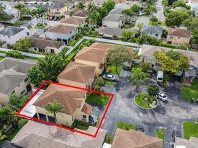 11862 NW 13th St, Pembroke Pines FL 33026