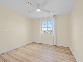 11862 NW 13th St, Pembroke Pines FL 33026