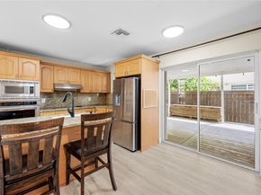 11862 NW 13th St, Pembroke Pines FL 33026