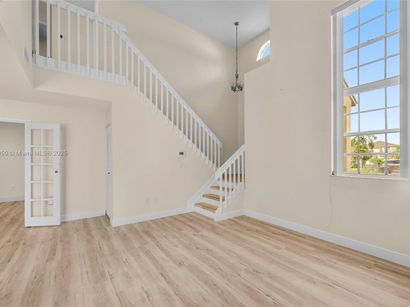 11862 NW 13th St, Pembroke Pines FL 33026