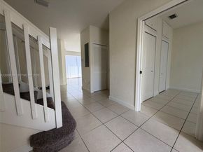 6940 NW 177th St P104, Hialeah FL 33015