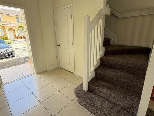 6940 NW 177th St P104, Hialeah FL 33015