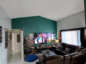 11920 SW 132nd Ave, Miami FL 33186