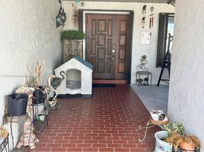 11920 SW 132nd Ave, Miami FL 33186