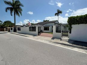 11920 SW 132nd Ave, Miami FL 33186