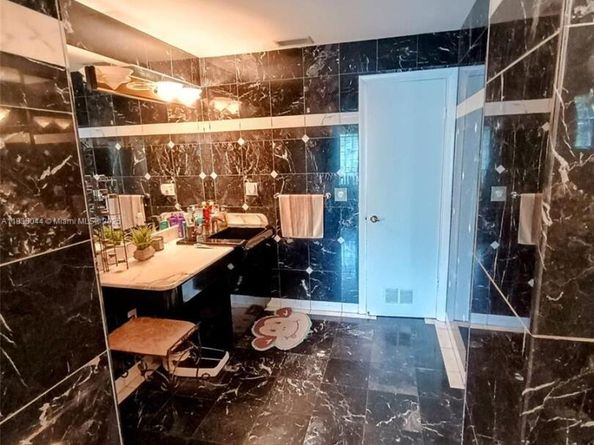 11920 SW 132nd Ave, Miami FL 33186