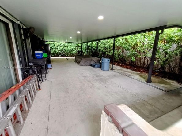 11920 SW 132nd Ave, Miami FL 33186