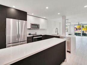105 Paradise Harbour Boulevard 112, North Palm Beach FL 33408