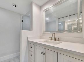 105 Paradise Harbour Boulevard 112, North Palm Beach FL 33408