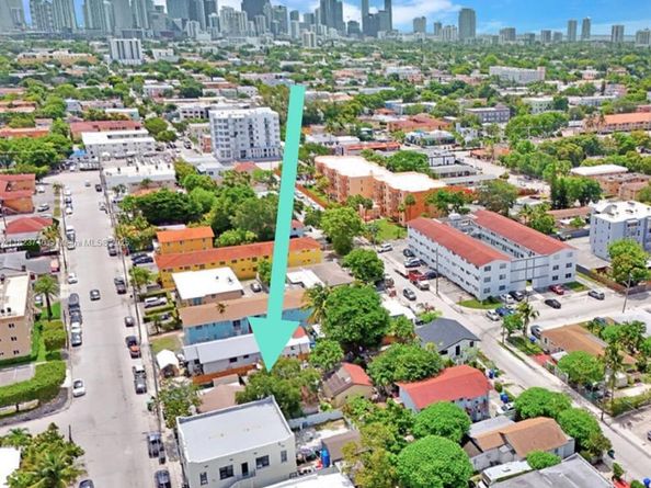 1800 SW 3rd St #B, Miami FL 33135