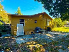 1100 N 24th Ave, Hollywood FL 33020