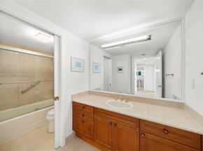 5025 Collins Ave 2409, Miami Beach FL 33140