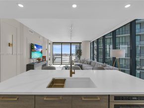 650 NE 32nd St 2901, Miami FL 33137