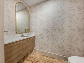 650 NE 32nd St 2901, Miami FL 33137