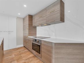 650 NE 32nd St 2901, Miami FL 33137