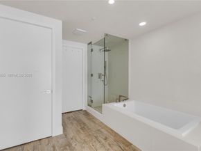 650 NE 32nd St 2901, Miami FL 33137