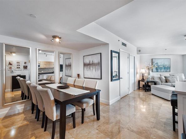 350 S Miami Ave 3807, Miami FL 33130