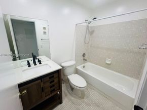 9743 W Mcnab Rd 209, Tamarac FL 33321
