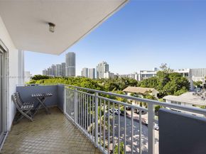 947 Lenox Ave 501, Miami Beach FL 33139