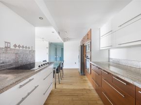 947 Lenox Ave 501, Miami Beach FL 33139