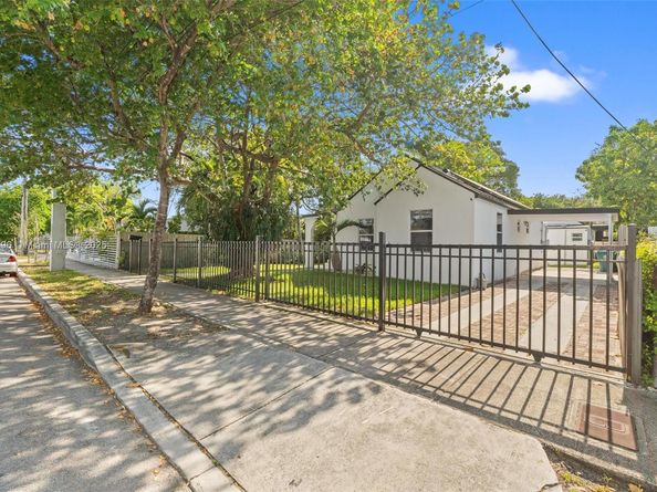 4430 NW 1 Ave, Miami FL 33127