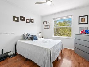 1026 SW 180th Ter, Pembroke Pines FL 33029