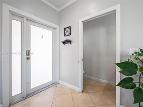 1026 SW 180th Ter, Pembroke Pines FL 33029