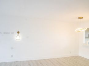 220 SW 9th Ave 306, Hallandale Beach FL 33009