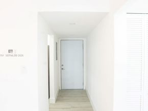 220 SW 9th Ave 306, Hallandale Beach FL 33009