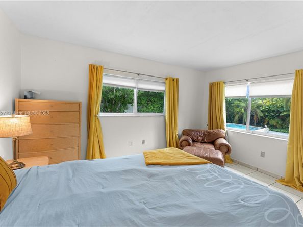 235 Fairway Dr, Miami Beach FL 33141