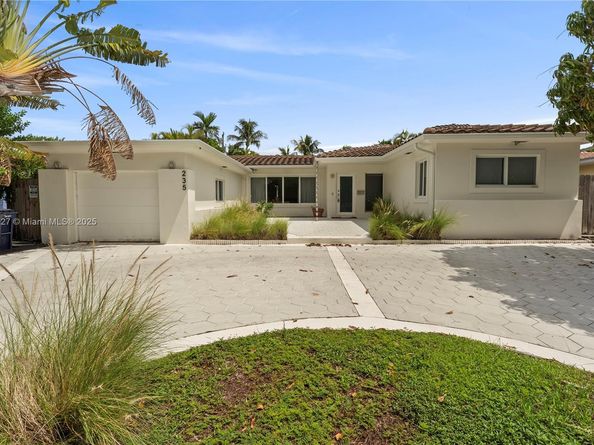 235 Fairway Dr, Miami Beach FL 33141