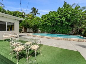 235 Fairway Dr, Miami Beach FL 33141