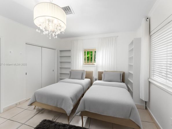 235 Fairway Dr, Miami Beach FL 33141