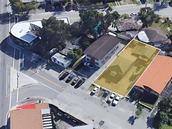 27 SW 55th Ave Rd, Miami FL 33134