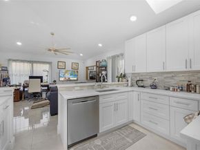 12714 NW 19th Mnr, Coral Springs FL 33071