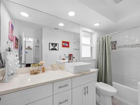 12714 NW 19th Mnr, Coral Springs FL 33071