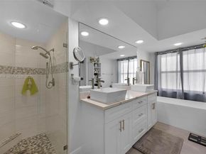 12714 NW 19th Mnr, Coral Springs FL 33071