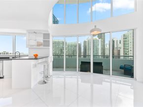 60 SW 13th St 2626, Miami FL 33130