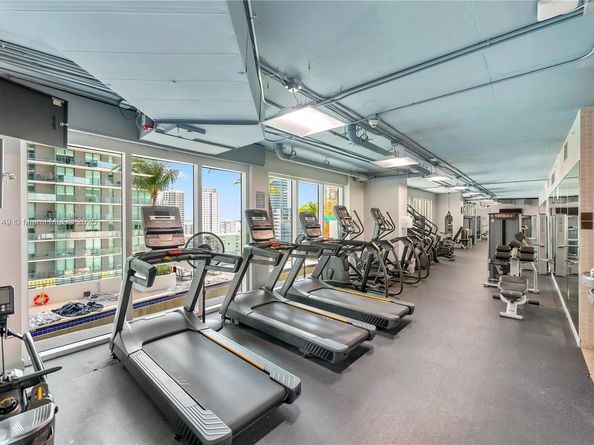 60 SW 13th St 2626, Miami FL 33130