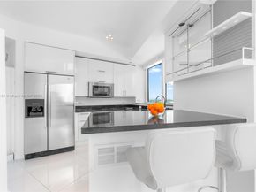 60 SW 13th St 2626, Miami FL 33130